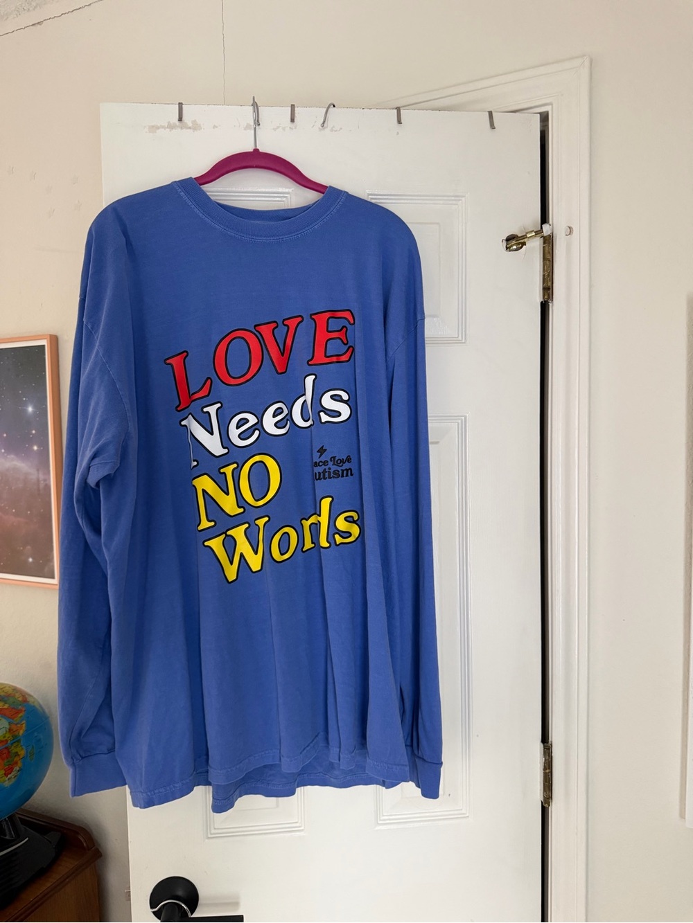 "Love Needs No Words" Blue Graphic Long Sleeve Tee peace love autism SZ XXL EUC